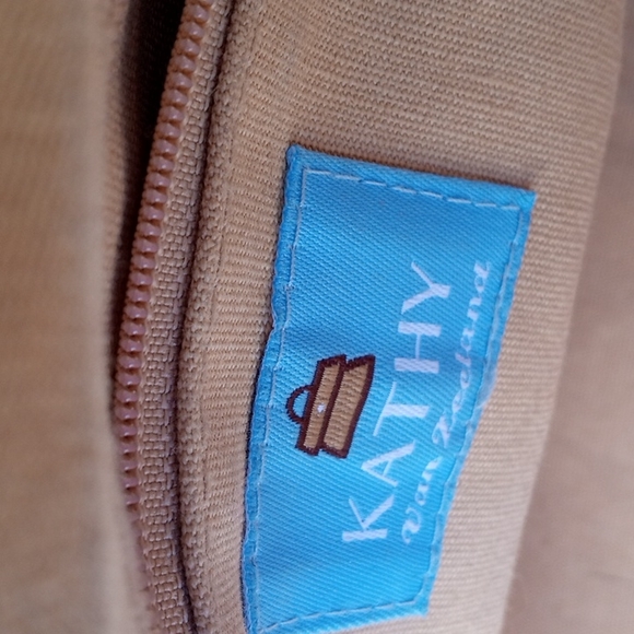 Kathy woven bag  9 by 19 inches lots of decorative additions - Picture 3 of 6